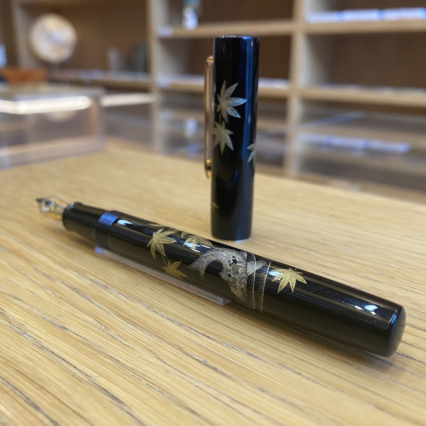 Fountain pen Namiki Chinkin - beauty of autumn leaves