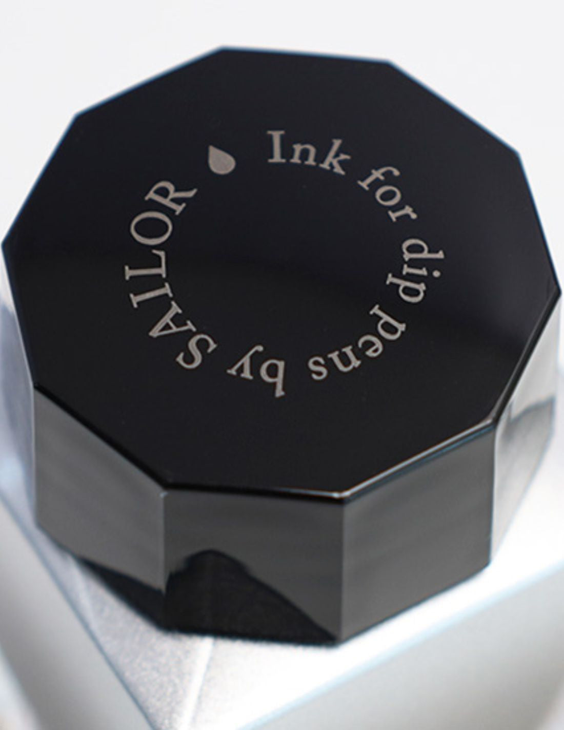 Pigmented ink Sailor for dip pen, 20ml