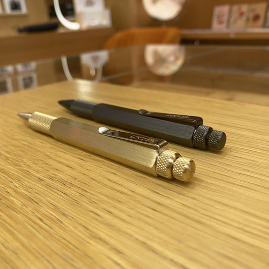 Ballpoint pen Loclen L5
