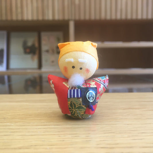 Okiagari Mito Komon, roly-poly doll