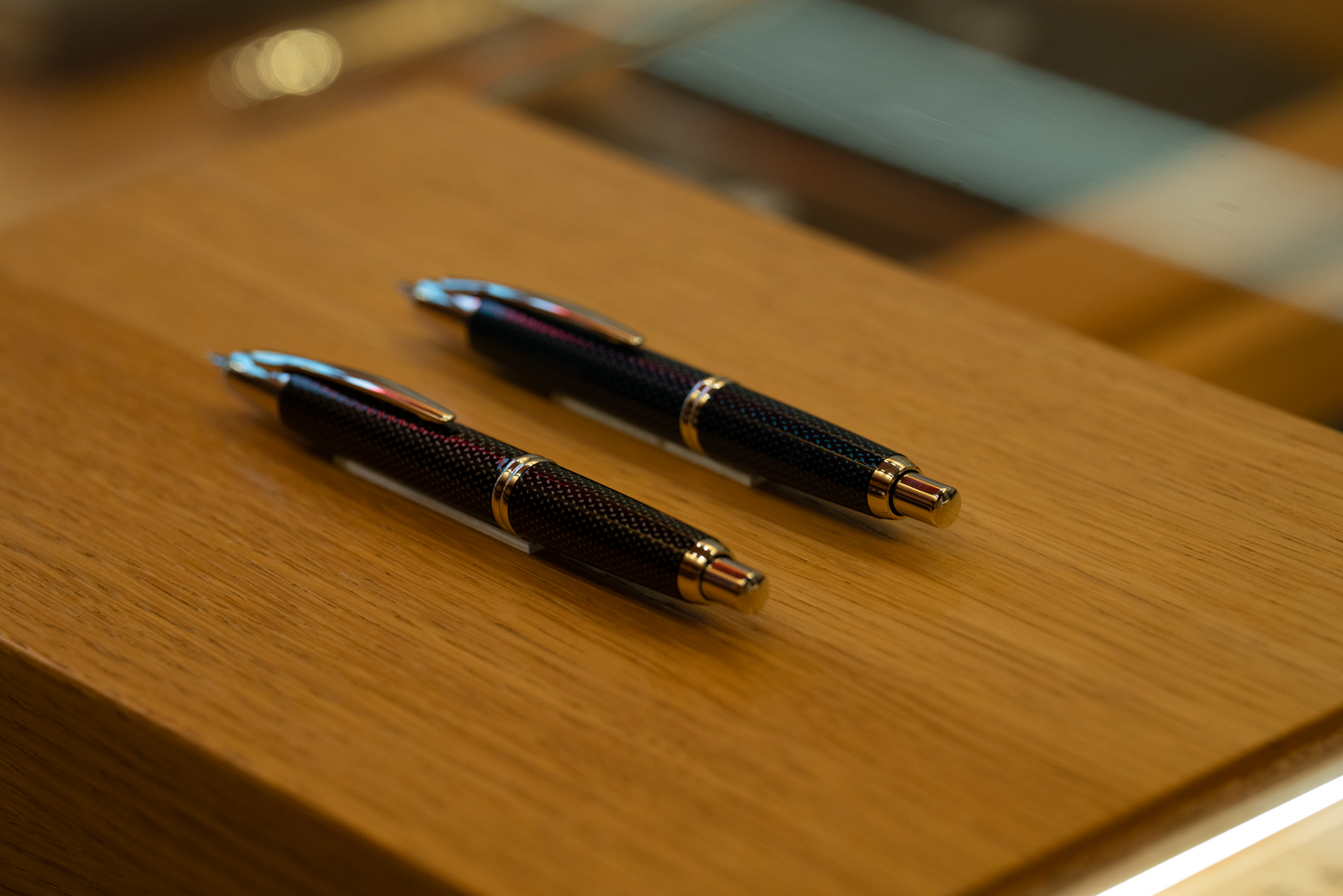 Luxury japanese fountain pen Pilot Capless graphite blue and black
